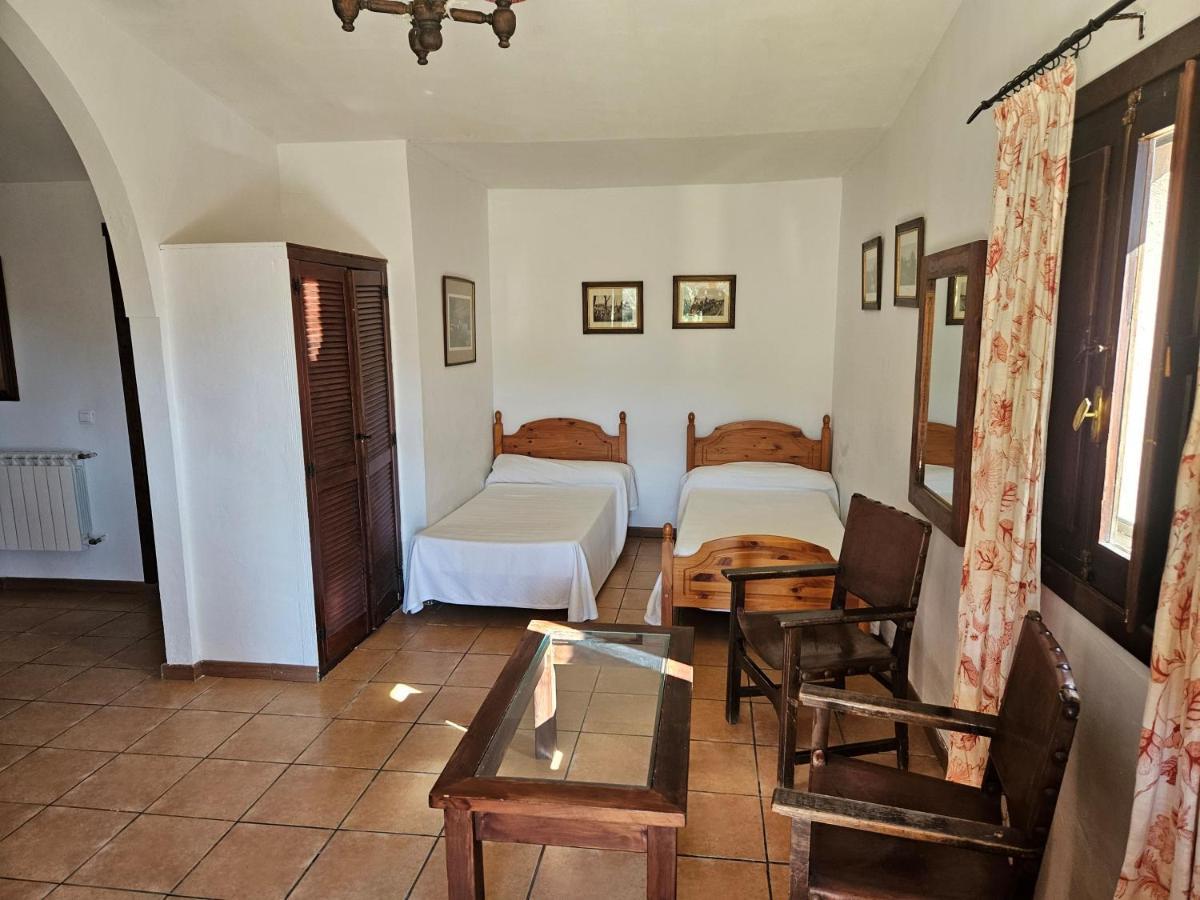 Hotel Rural Portilla De Monfraguee Toril  Exterior photo